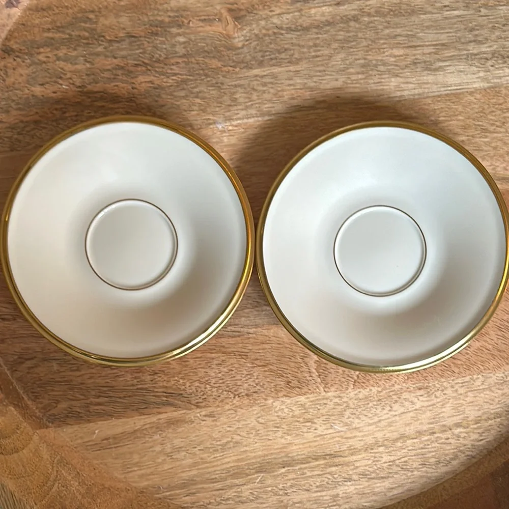 Lenox eternal footed
